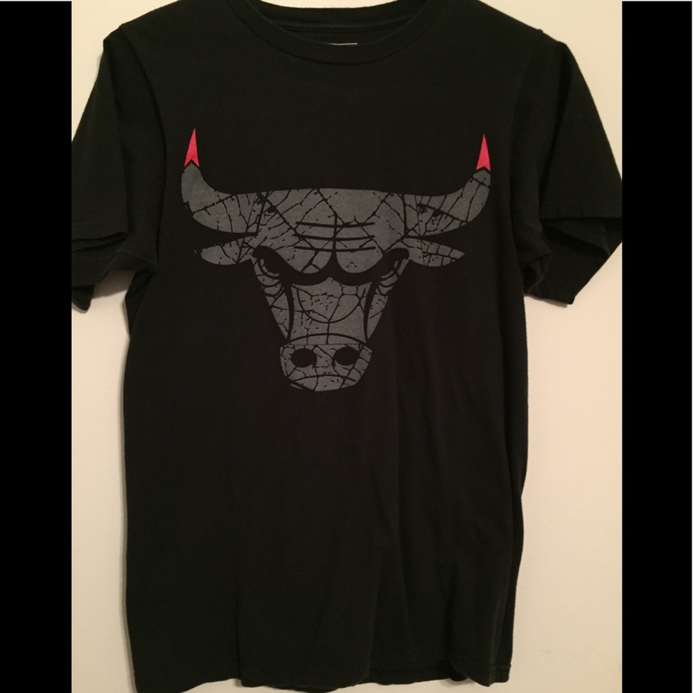 Chicago Bulls tee